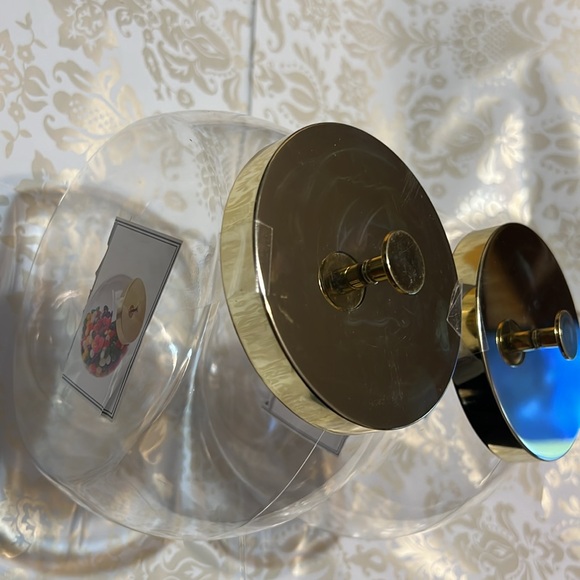 New Set of Two Gold Lid Slanted Plastic Clear Candy Jars 55oz each (A-1) - Picture 1 of 8